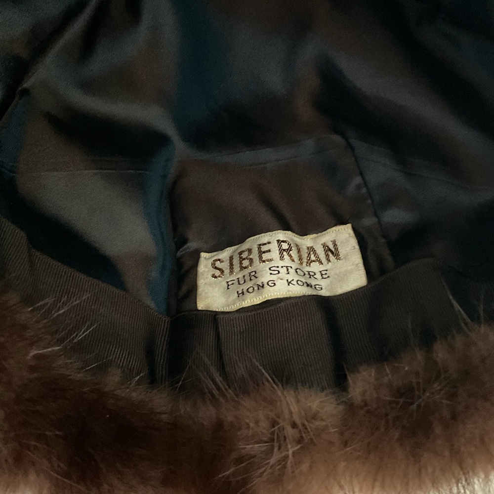 NWOT-Elegant Brown Mink Pillbox Hat - Picture 3 of 5